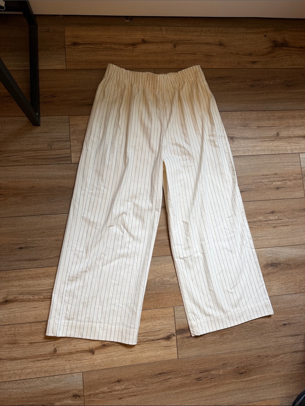 LOFT Cream Pinstripe Wide-Leg Elastic Waist Pants
